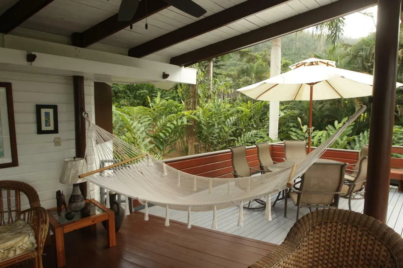 Holiday home Casa Tugwell, A Mystic Chalet Inside El Yunque Rainforest Hotel Rio Grande