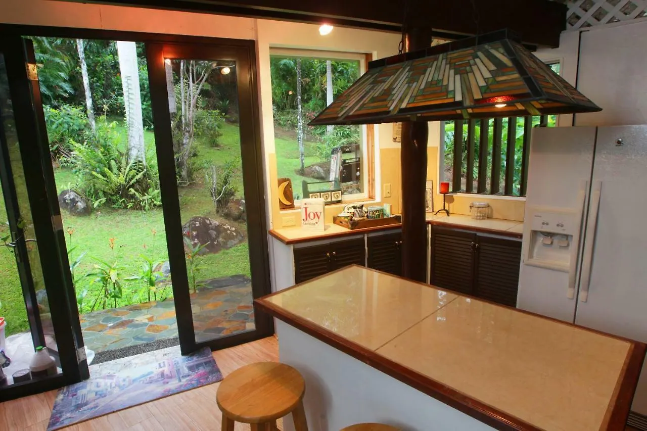 Holiday home Casa Tugwell, A Mystic Chalet Inside El Yunque Rainforest Hotel Rio Grande